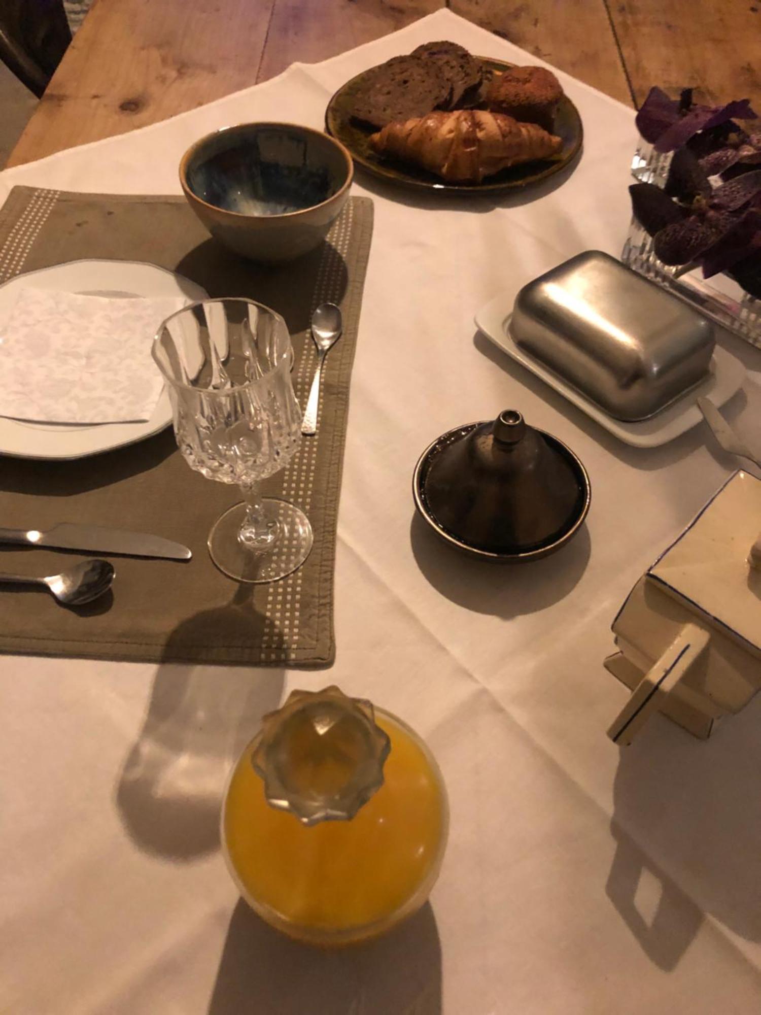 Bed and Breakfast La Thibautiere Blaison Экстерьер фото